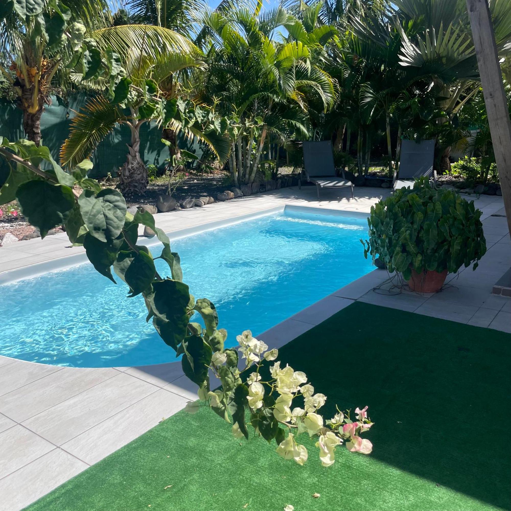 Magnifique Villas Capucines Avec Piscine Port-Louis Exteriör bild